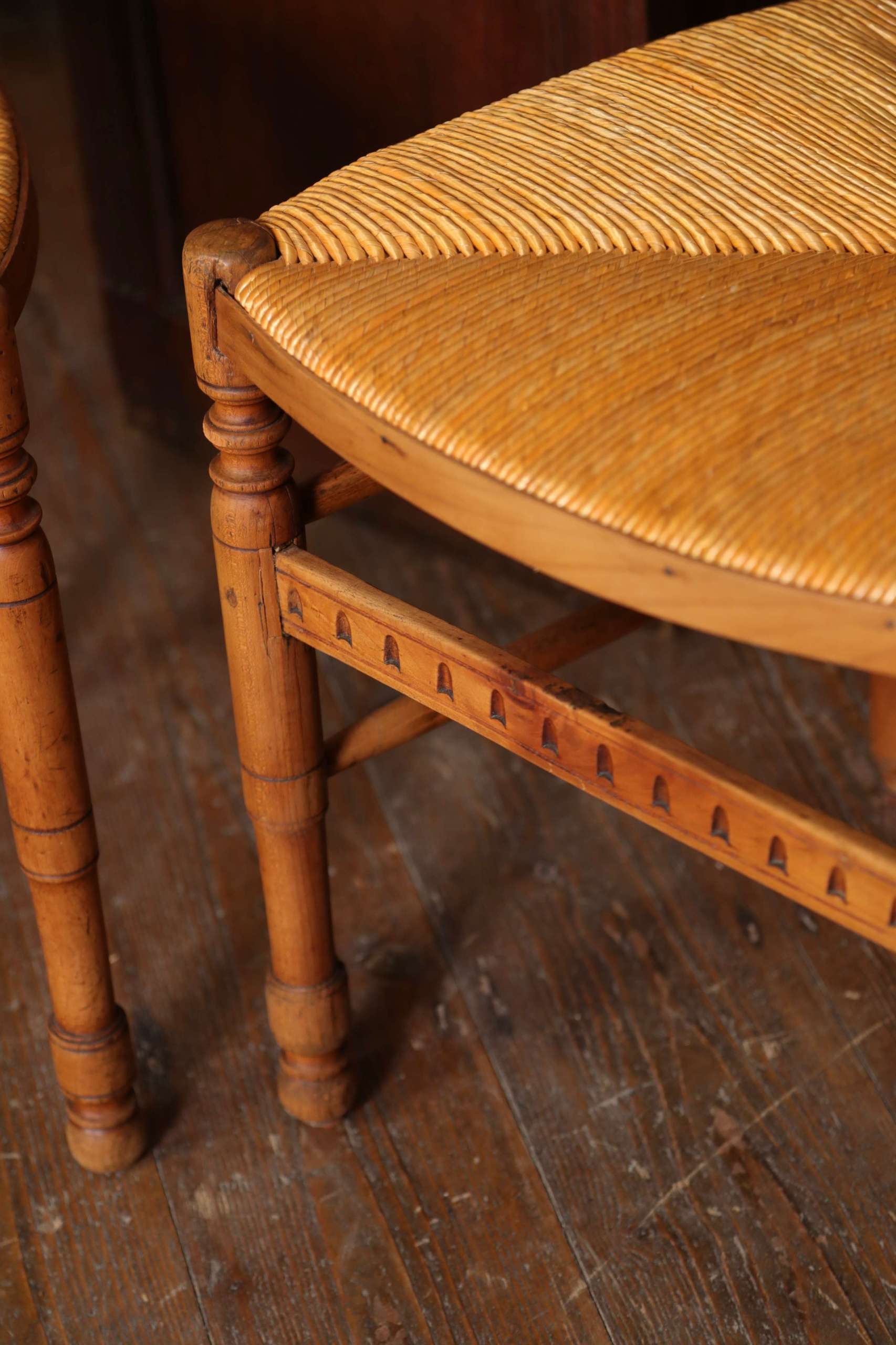 French Provincial rush-seat dining chairs - Image 2